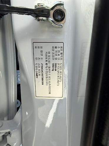 jetour dashing: Toyota Camry: 2026 г., 2.5 л, Автомат, Бензин, Седан — 10