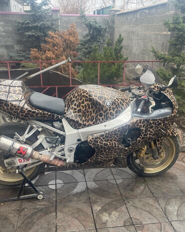Мототехника: Спортбайк Suzuki, 1000 куб. см, Бензин