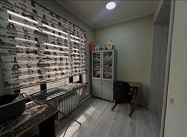 Продажа коттеджей и домов: Срочно продается двухэтажный дом с участком 5 соток, фактически 6, ж/м — 4