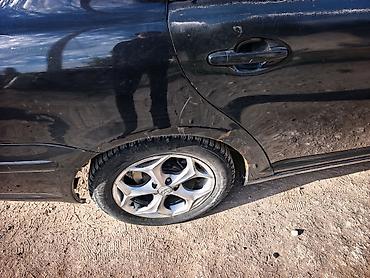 авто духи: Toyota Avensis: 2003 г., Седан — 4