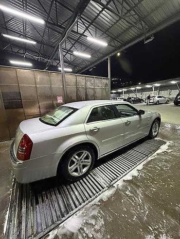 машина болуп толоо: Chrysler 300C: 2005 г., 2.7 л, Автомат, Бензин, Седан — 3