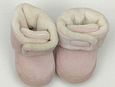 Baby shoes: Baby shoes, 16, condition - Fair