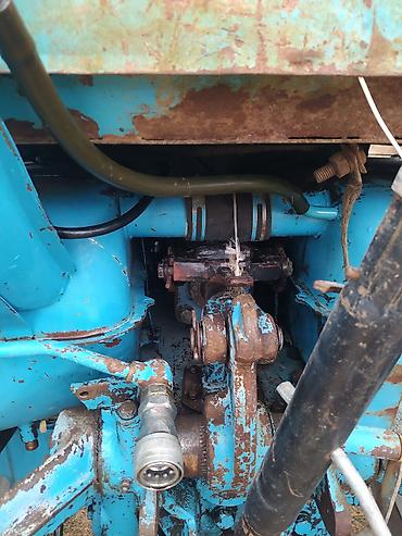 Traktorlar: Minsk Traktor Zavodunun Belarus seriyasından dördçəkən traktor — 22