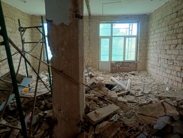 Tədbirlərin təşkili: Beton və divarların sökülməsi, tikinti tullantılarının təmizlənməsi və