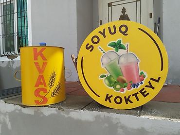 reklam tablosu: Saz vəziyyətdə Südlü kokteyl (Milkshake) reklam tablosu. içərisində — 3