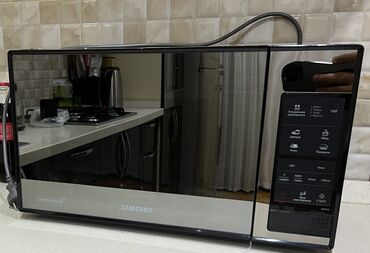 Холодильники: Микроволновка Samsung, Отдельностоящая, С микроволнами, цвет - Черный, Б/у