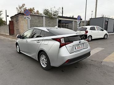 Toyota: Toyota Prius: 2021 г., 1.8 л, Автомат, Гибрид, Хэтчбэк — 3