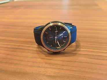 Smart saatlar: 100% orijinal Tommy Hilfiger kişi saatı satılır. Göy rəngli silikon — 4