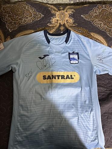 barter geyim: Salamlar forma orginal Zirə formasıdır Tigroudja Jr və formada Qurban — 1