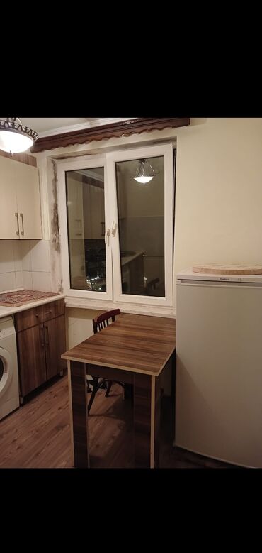 Uzunmüddətli kirayə mənzillər: Gəncənin tam mərkəzində, 2 otaqlı, təmirli, əşyalı mənzil satılır — 3