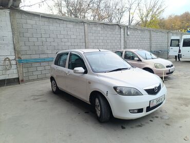 мазда mazda: Mazda Demio: 2004 г., 1.3 л, Автомат, Бензин, Седан