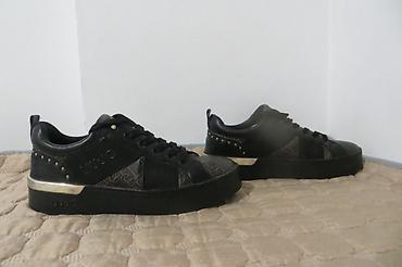 yeezy papuče: LIU JO br 39 25cm unutrasnje gaziste stopala, patike, potpuno — 4