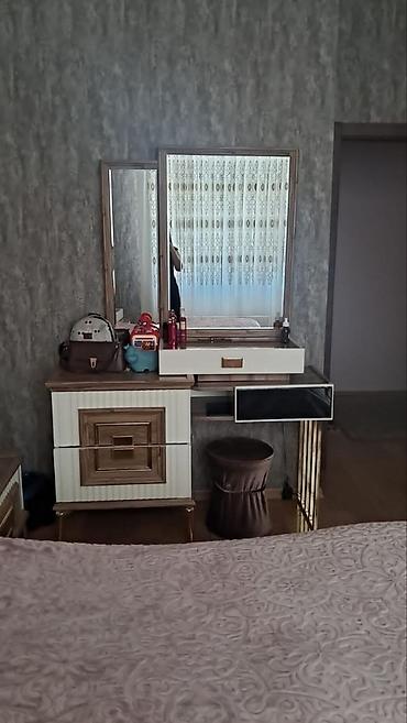 ev əşyaları aliram: Normal vəziyətdə mebel yataq dəsti divan kreslo televizor altlığı vı — 5