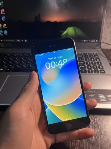iphone 7s qiymeti: IPhone 8, 64 ГБ, Space Gray, Гарантия, Отпечаток пальца, Беспроводная зарядка