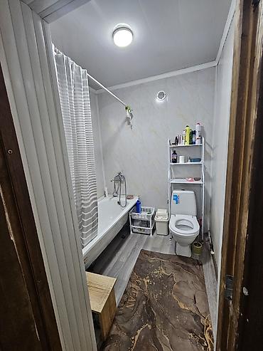 Продажа коттеджей и домов: Продаю Дом по первой линии в районе Тоголок Молдо// Щербакова д81 — 5