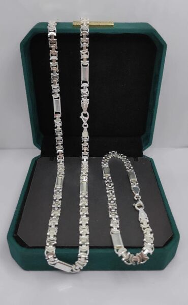 Zərgərlik dəstləri: Dəstə daxildir: Bilərzik, Boyunbağı, Gümüş, 583 Əyar — 1