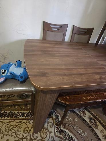 Qonaq otağı üçün, İşlənmiş, Açılmayan, 6 stul lalafo.az -da Qonaq otağı üçün, İşlənmiş, Açılmayan, 6 stul
