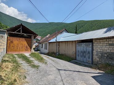 Həyət evləri və villaların satışı: 5 otaqlı, 120 kv. m, Orta təmir