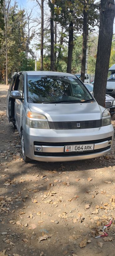 таета ипсум 2003: Toyota Voxy: 2003 г., 2 л, Автомат, Бензин, Минивэн