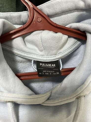 толстовка gap: 2 вещи толстовки Худи Pull&Bear И H&M розовая - Модель — 2
