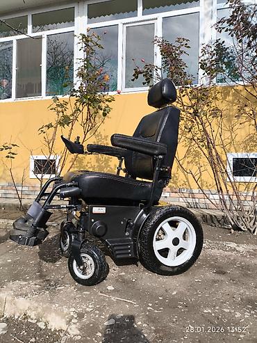 Digər tibbi məhsullar: Elektron motorlu əlil arabası Araba ilk özümdə olub. Akmulyatoru — 7