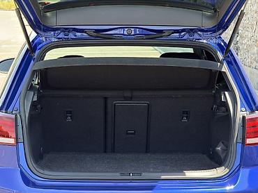 гольы 2: Volkswagen Golf R: 2019 г., 2 л, Робот, Бензин, Хэтчбэк — 7