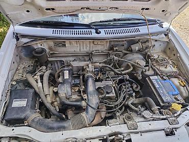 Digər avtomobillər: Model: Sedan, ağ rəng, 4 qapı Görünüş: Probeq 250.000 REAL ŞƏXSLƏRƏ — 11