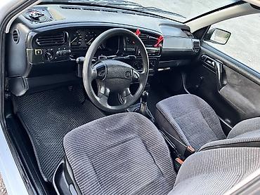volvo 460: Volkswagen Golf Variant: 1994 г., 1.8 л, Механика, Бензин, Универсал — 8
