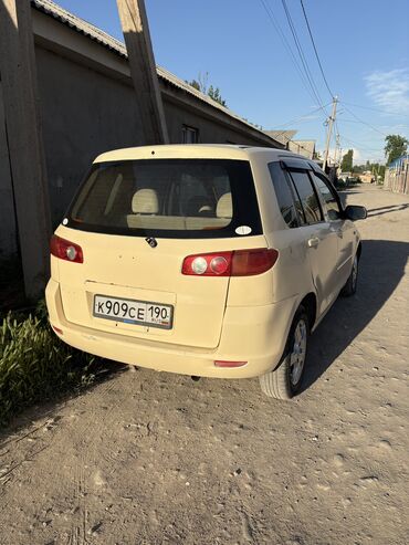 Mazda: Mazda Demio: 2003 г., 1.3 л, Автомат, Бензин