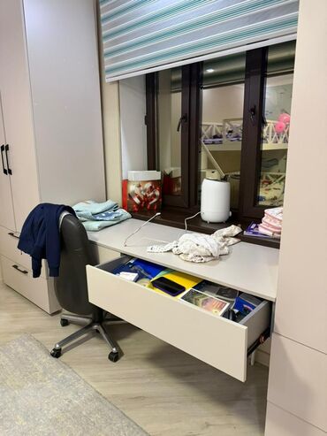 Комплекты офисной мебели: Комплект офисной мебели, Б/у, Шкаф, ДСП, Самовывоз, цвет - Бежевый — 2