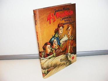 pitanja za prijatelje: 4 1/2 PRIJATELJA I ZAGONETNI SLUČAJ S NASTAVNICIMAAutor : Joahim — 1