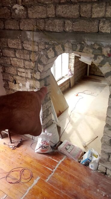 Otaqların uzunmüddətli kirayəsi: . barter var . maşınla evlə əlavə pul vermekle ev maşınla baxır — 14