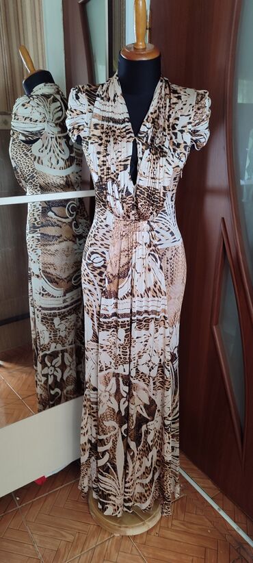 Платья: Вечернее платье, А-силуэт, Длинная модель, Вискоза, С рукавами, S (EU 36)