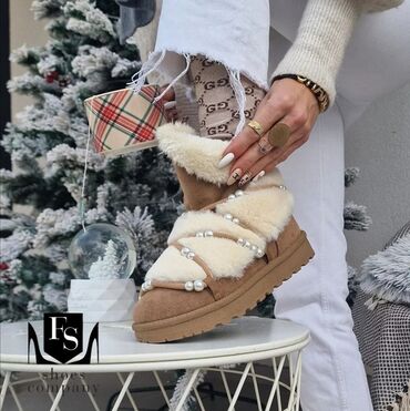 obuća favorito: Ugg čizme, bоја - Bež, 38