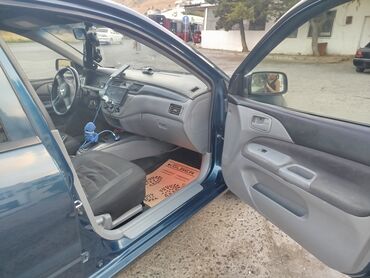 Mitsubishi: Mitsubishi Lancer: 1.3 l | 2006 il 300000 km — 4