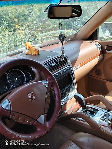latun satisi: Porsche Cayenne, ağ rəng, 5 qapılı SUV Xarici: - Ağ kuzov — 4