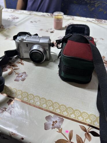 карты памяти samsung для фотоаппарата: Серебристая цифровая камера Olympus C-760 Ultra Zoom с оптическим