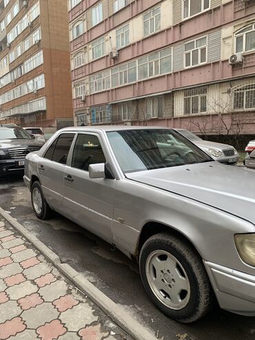 Mercedes-Benz: Mercedes-Benz W124: 1990 г., 2.3 л, Механика, Дизель, Седан