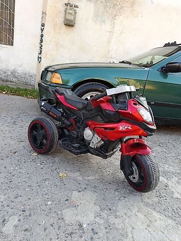Игрушечный транспорт: Uşaq üçün elektrikli üçtəkərli motosiklet - Rəng: qırmızı-qara - — 5