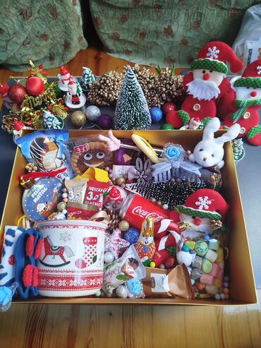 Hədiyyə bağlamaları: Yeni, Ödənişli çatdırılma — 10