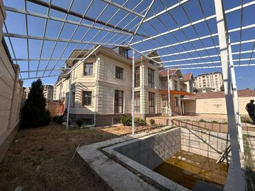 эмарк жибек жолу: Дом, 750 м², 13 комнат, Агентство недвижимости, ПСО (под самоотделку)