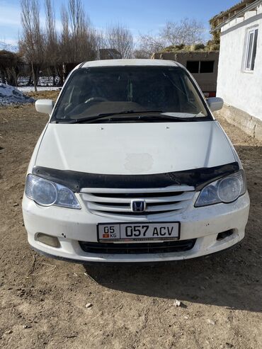 аренда машины без залога: Honda Odyssey: 2000 г., 2.3 л, Типтроник, Бензин, Минивэн