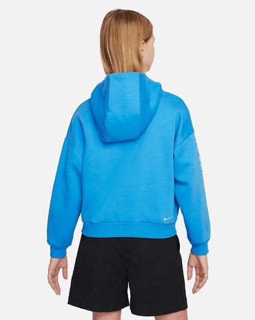 Duksevi: Nike, Sa kapuljačom — 5