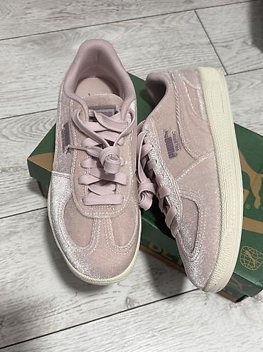 кроксы 36: Palermo Puma
Размер 37 
Новый 
Оригинал 
Пойзон 
5800с — 1