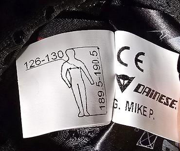 duti massimo: Dainese kožna moto jakna – crna, klasičan sportsko‑urbani kroj — 6