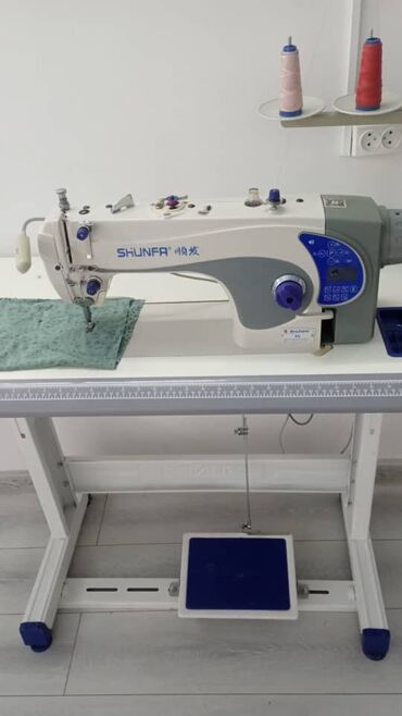 машинка для шитя: Швейная машина Автомат