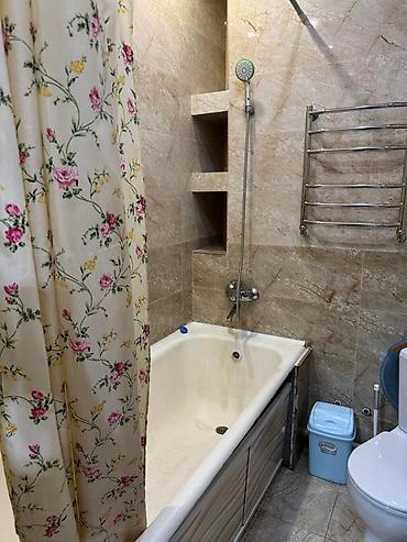 Долгосрочная аренда комнат: 60 м², С мебелью — 12