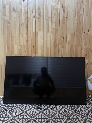 комплекты: СПОЧНО ПРОДАЮ БОЛЬШОЙ ТЕЛЕВИЗОР Philips 4100 series, диагональ 48