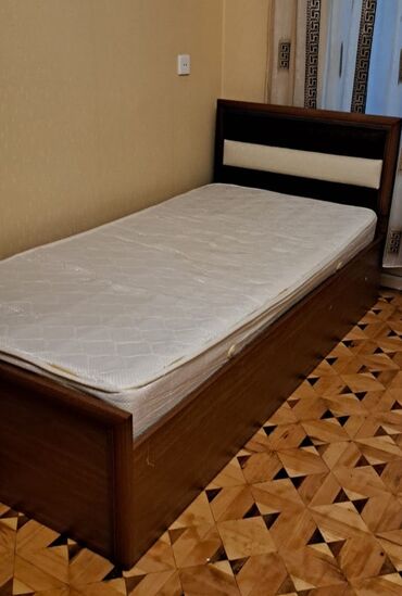 Çarpayılar: İşlənmiş, Təknəfərlik çarpayı, Bazalı, Matras ilə, Siyirməsiz, Azərbaycan
