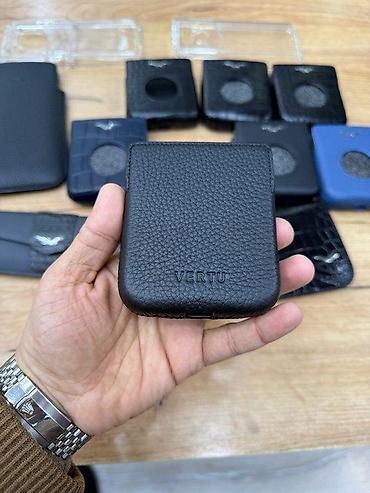 kabrolar telefon ucun: Vertu Ironflip Calf Skin Jade Black 512GB/12GB Exclusive New Vertu — 3